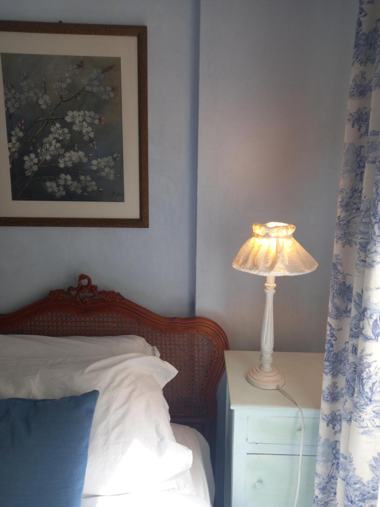 B&B Le Camelie Del Bosco Baiardo Chambre photo