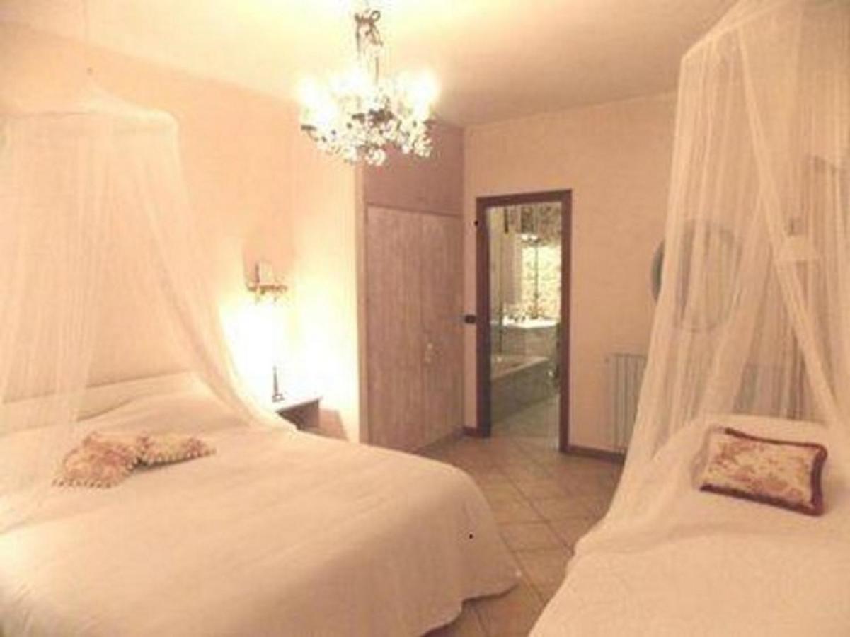 B&B Le Camelie Del Bosco Baiardo Extérieur photo