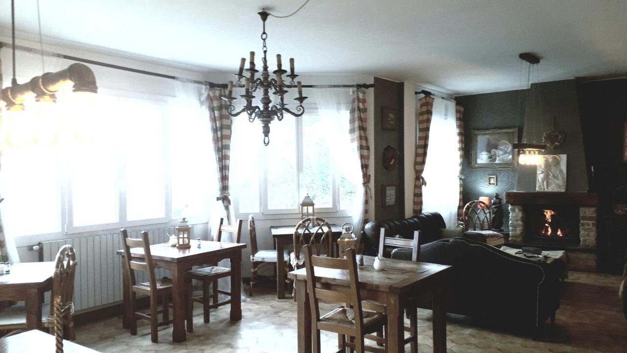 B&B Le Camelie Del Bosco Baiardo Extérieur photo